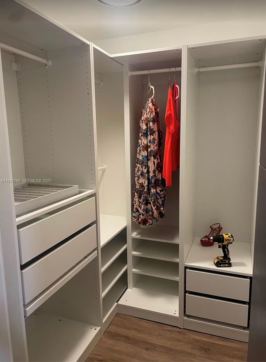 90 Southwest 3rd Street, Unit 1213 Miami, FL 33130 - Photo 13 of 17