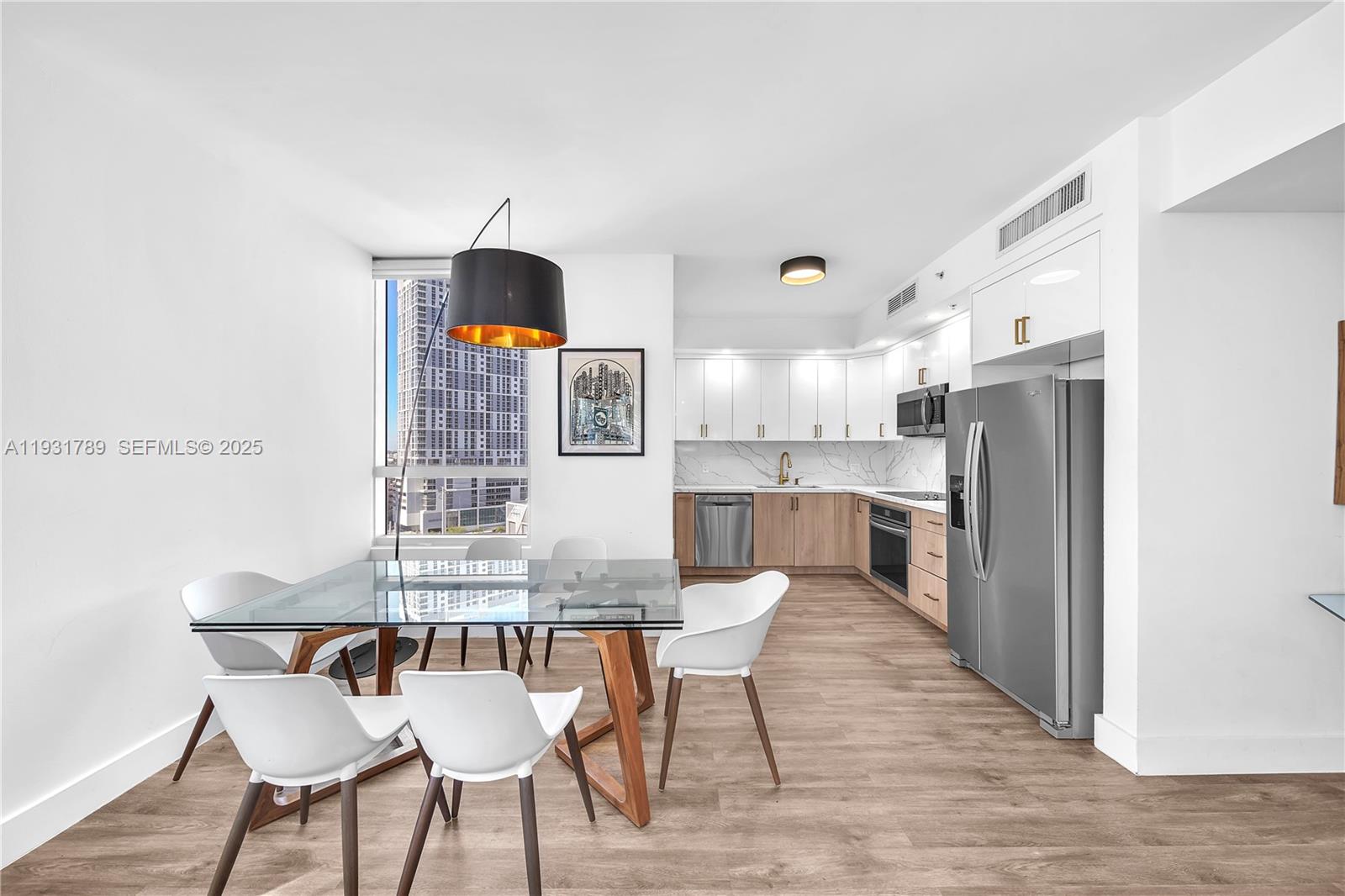 90 Southwest 3rd Street, Unit 1213 Miami, FL 33130 - Photo 5 of 17