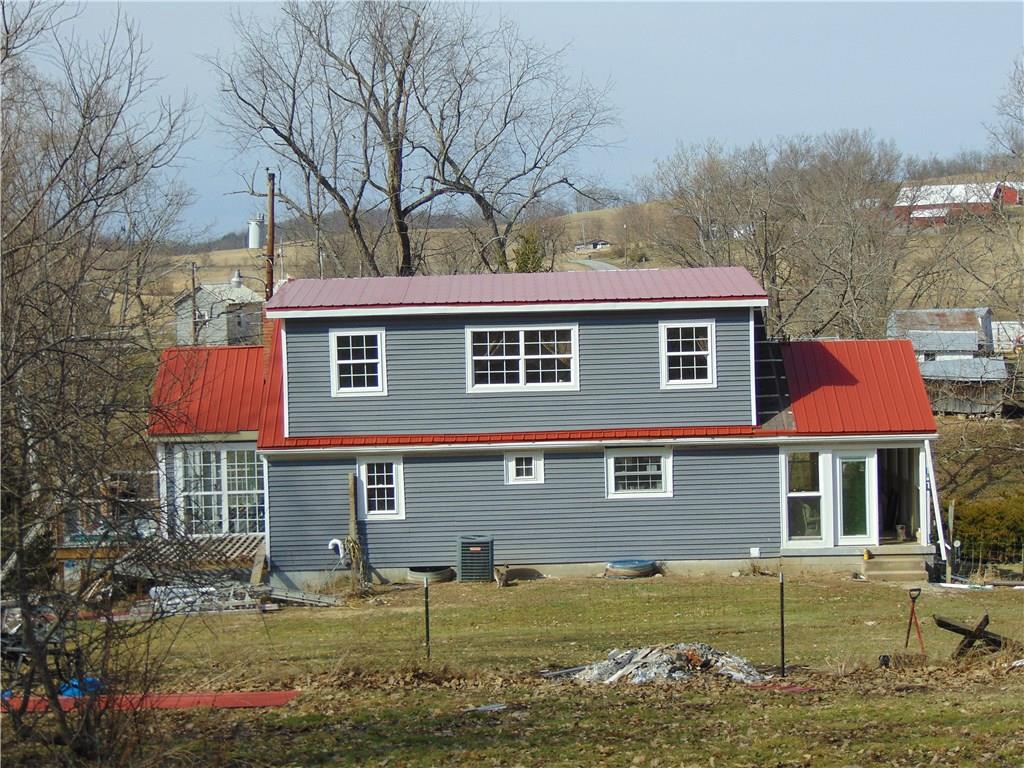 142 Center Loop Jefferson, PA 15344 - Photo 2 of 23