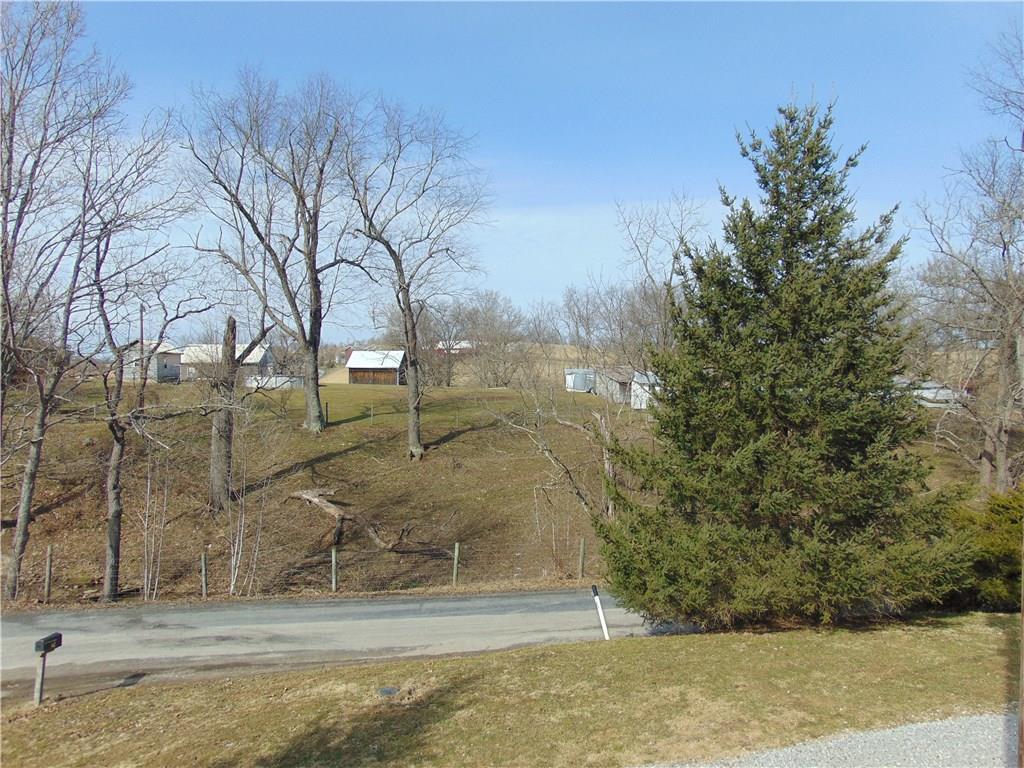 142 Center Loop Jefferson, PA 15344 - Photo 18 of 23