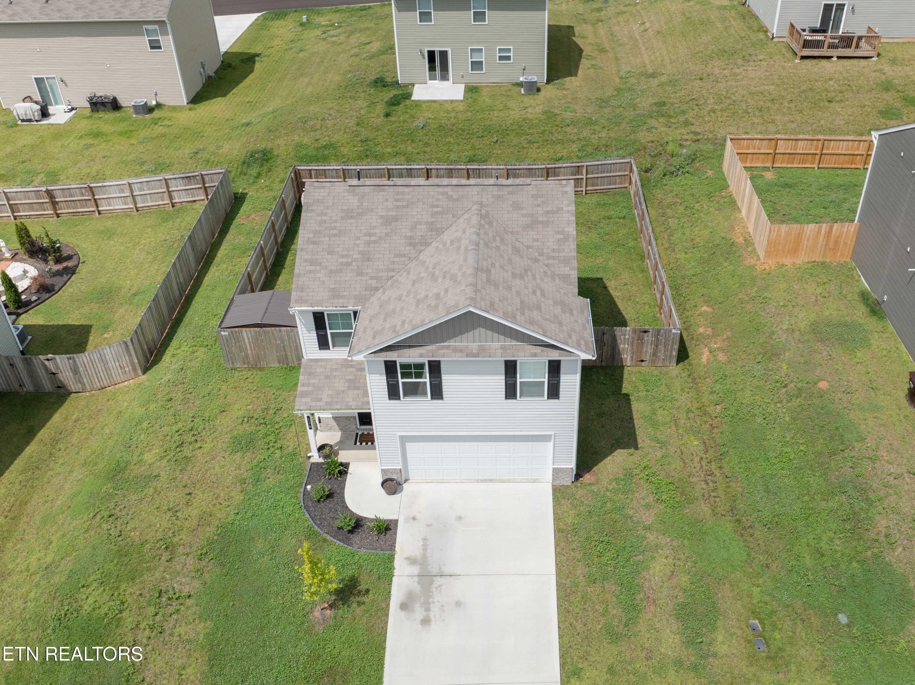116 Riley Court Maynardville, TN 37807 - Photo 34 of 35 116 Riley Court (28)