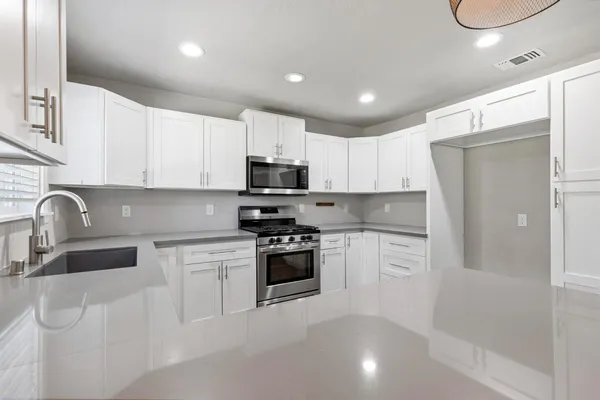 $350,000 | 95 Orchard Street, Yuba City, CA 95991