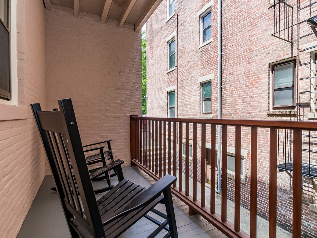 36 Kilsyth Road, Unit 1 Brookline, MA 02445 - Photo 22 of 25 Gallery Image 22