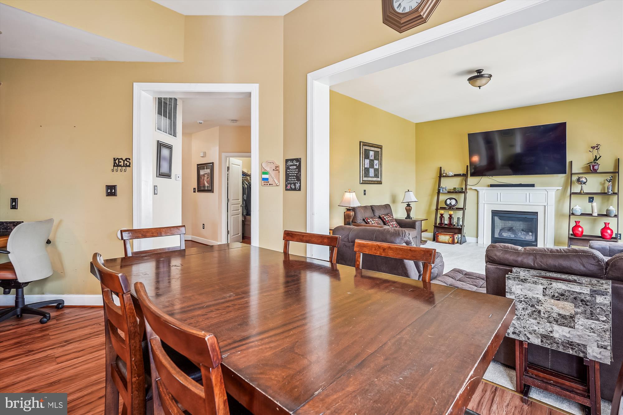 4011 Sapling Way Triangle, VA 22172 - Photo 17 of 88 Eating Area