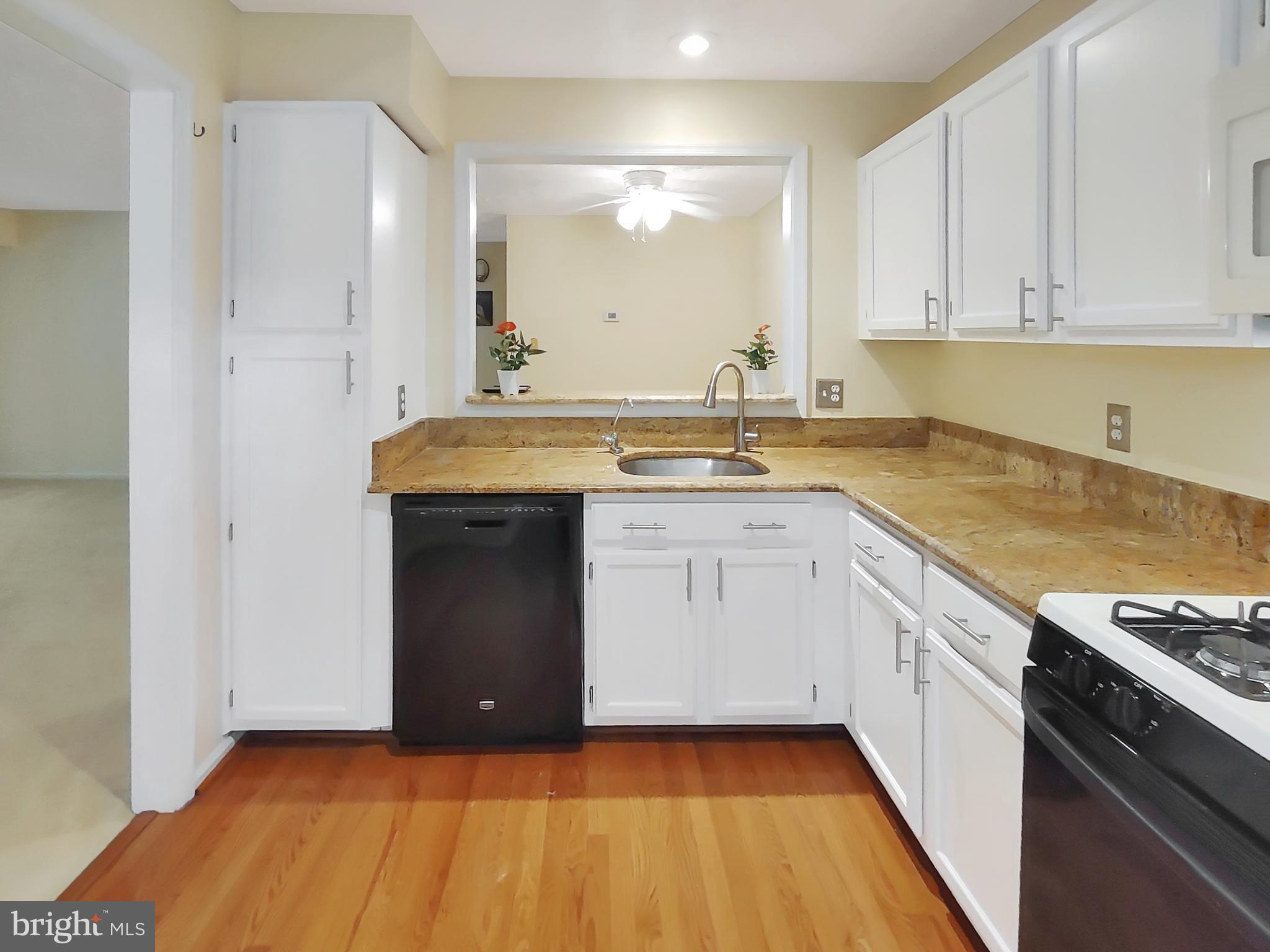 2239 Hunter's Run Drive, Unit 2239 Reston, VA 20191 - Photo 15 of 47