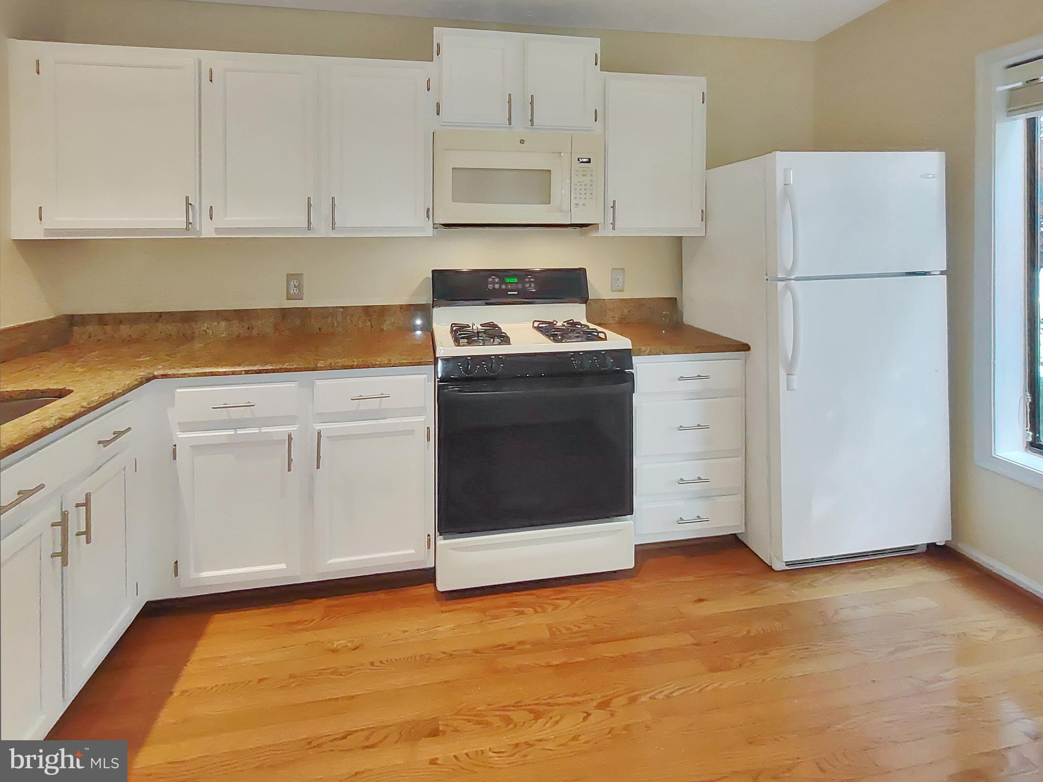 2239 Hunter's Run Drive, Unit 2239 Reston, VA 20191 - Photo 16 of 47