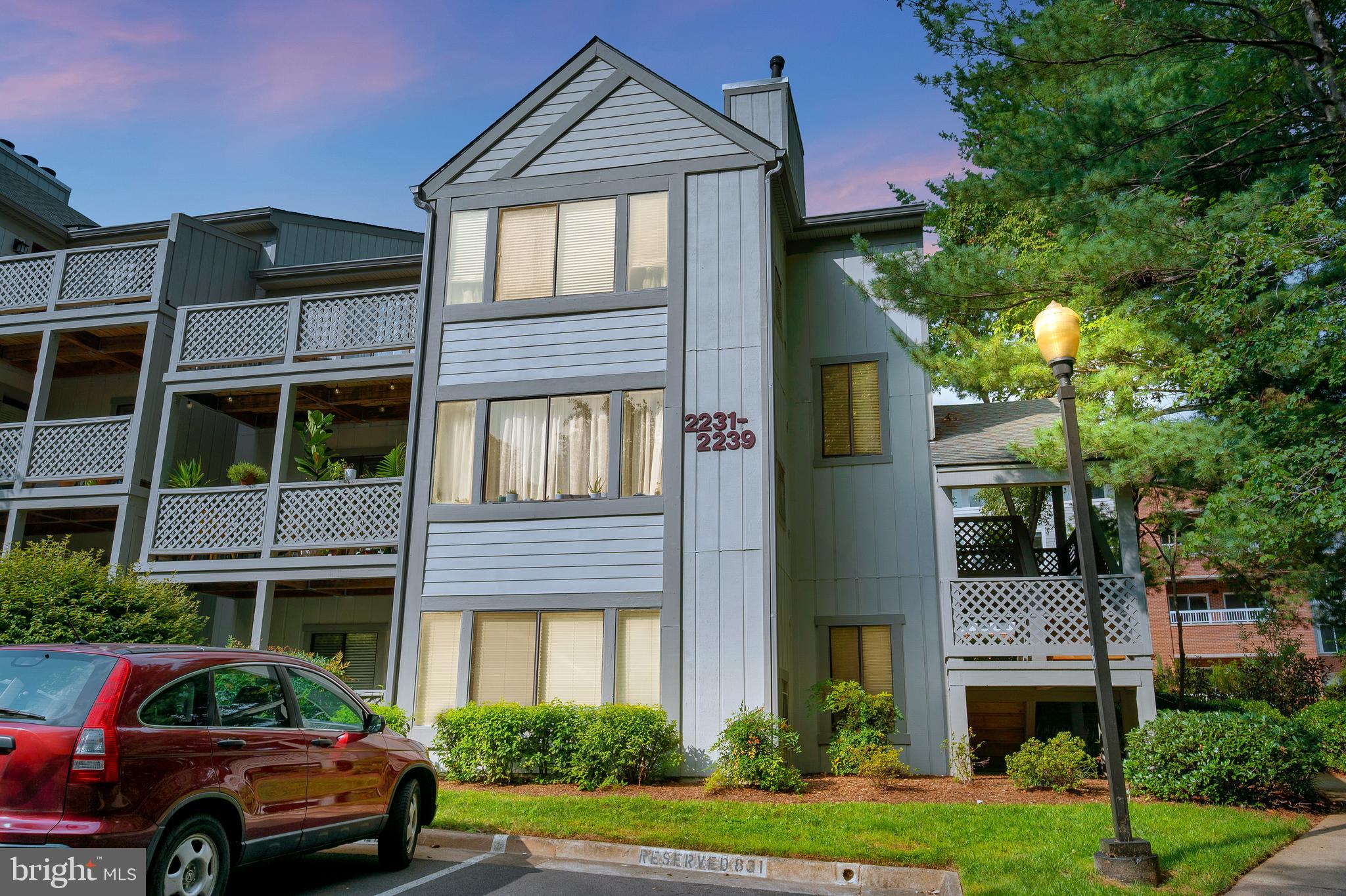 2239 Hunter's Run Drive, Unit 2239 Reston, VA 20191 - Photo 6 of 47
