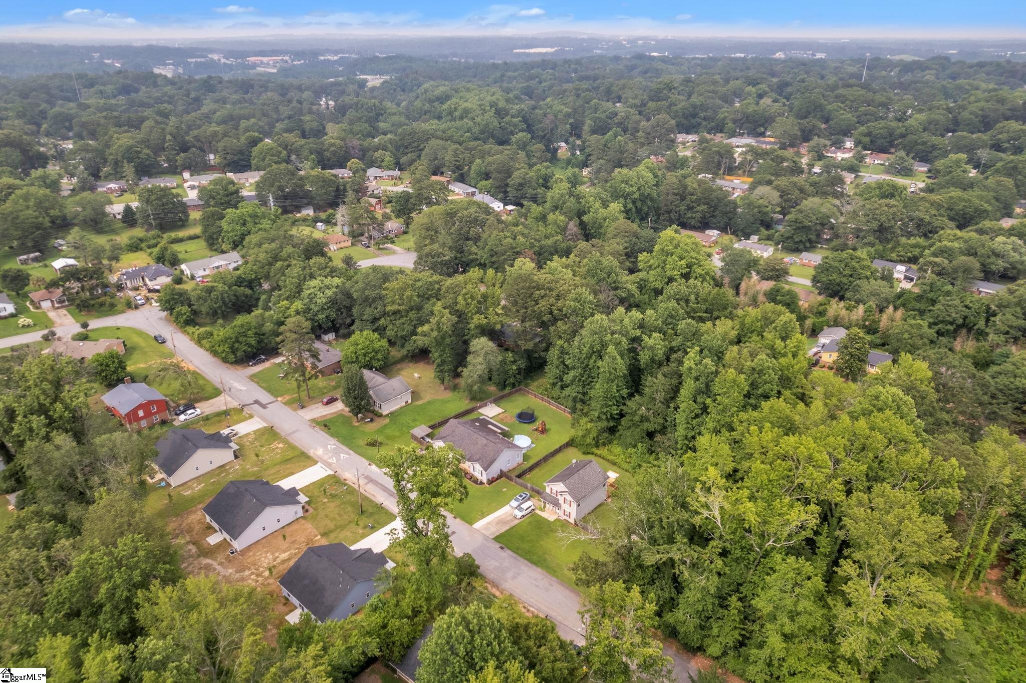 217 Stratford Road Greenville, SC 29605 - Photo 31 of 32 Gallery Image 31