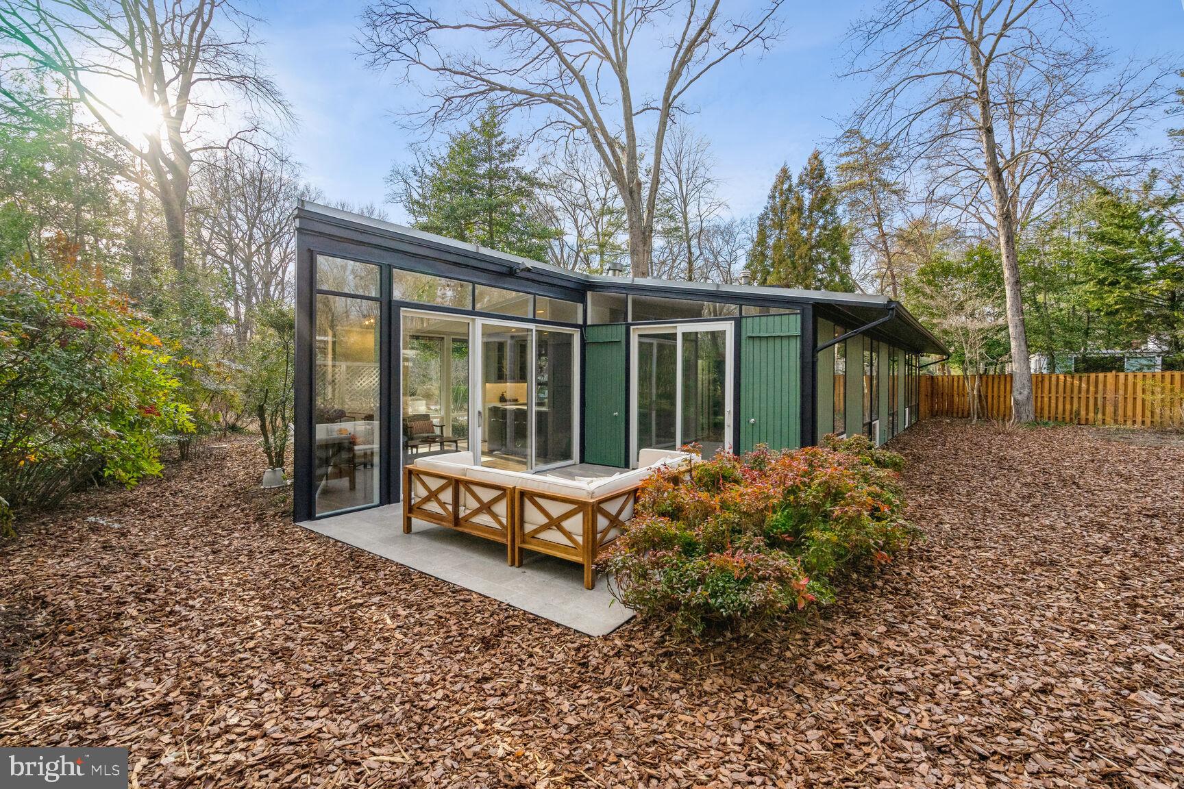 7713 Elba Road Alexandria, VA 22306 - Photo 19 of 20