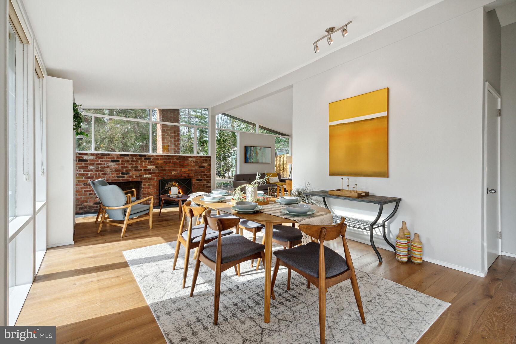 7713 Elba Road Alexandria, VA 22306 - Photo 3 of 20