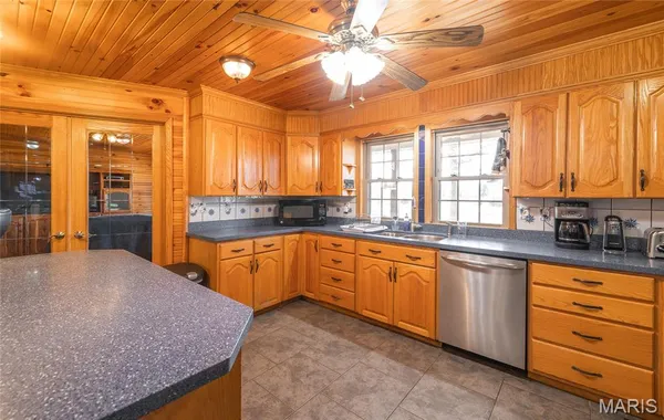 $669,900 | 6246 Highway 32, Salem, MO 65560