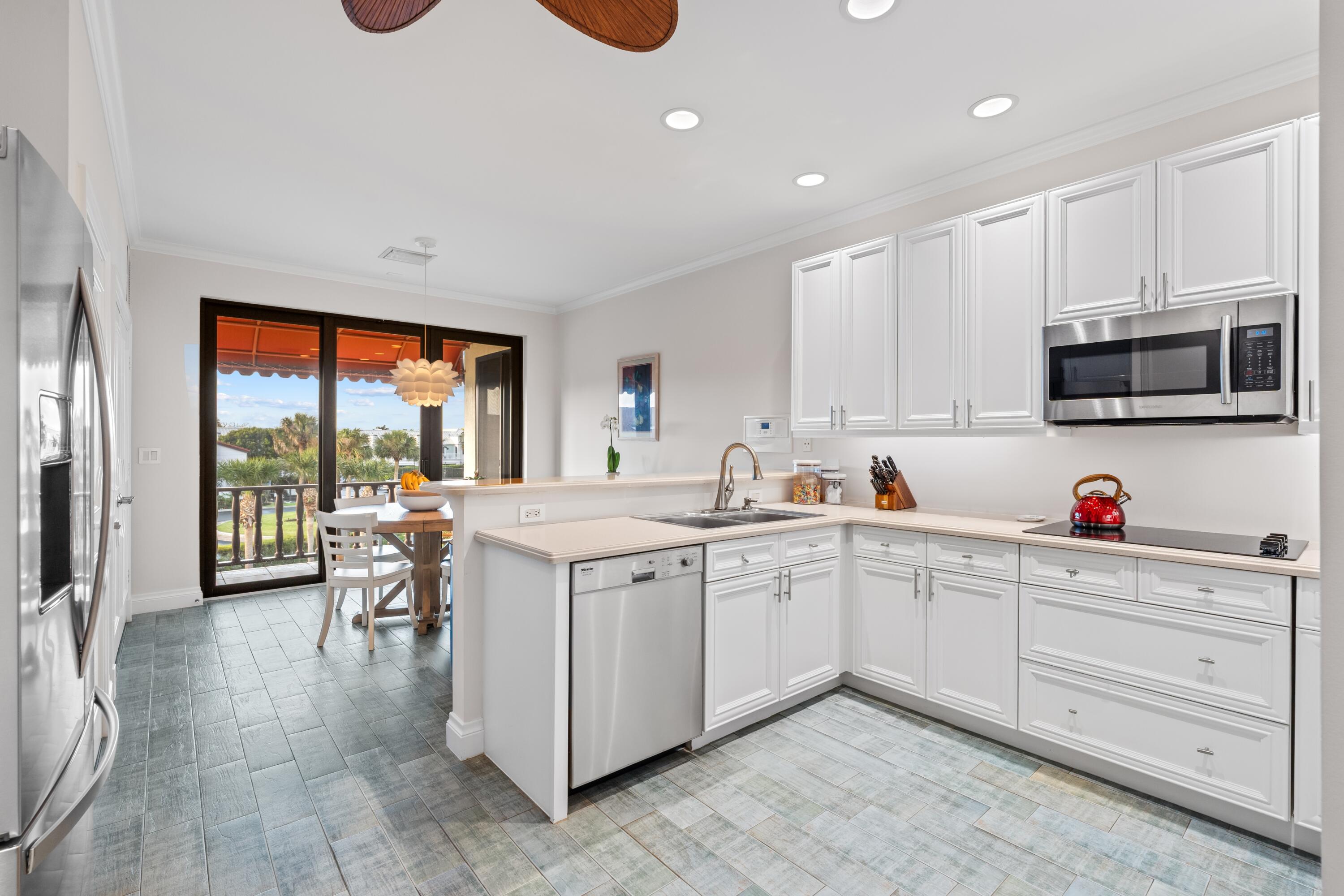 5833 North Ocean Boulevard, Unit D2 Ocean Ridge, FL 33435 - Photo 15 of 24 16 mls_KITCHEN_DT