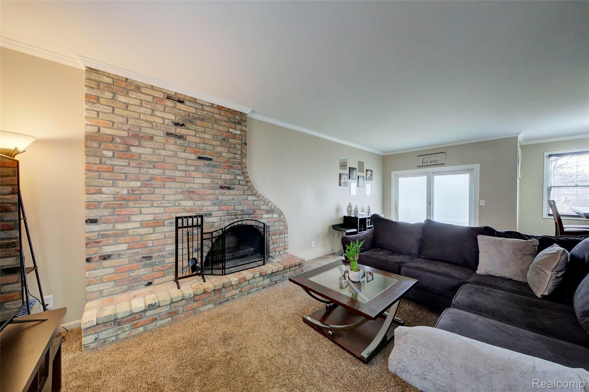 5351 South Genesee Road Grand Blanc, MI 48439 - Photo 10 of 37 4H8A2118_19_20.jpg
