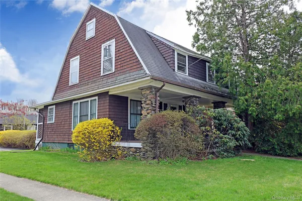 $299,690 | 49 Corlies Avenue, Poughkeepsie, NY 12601