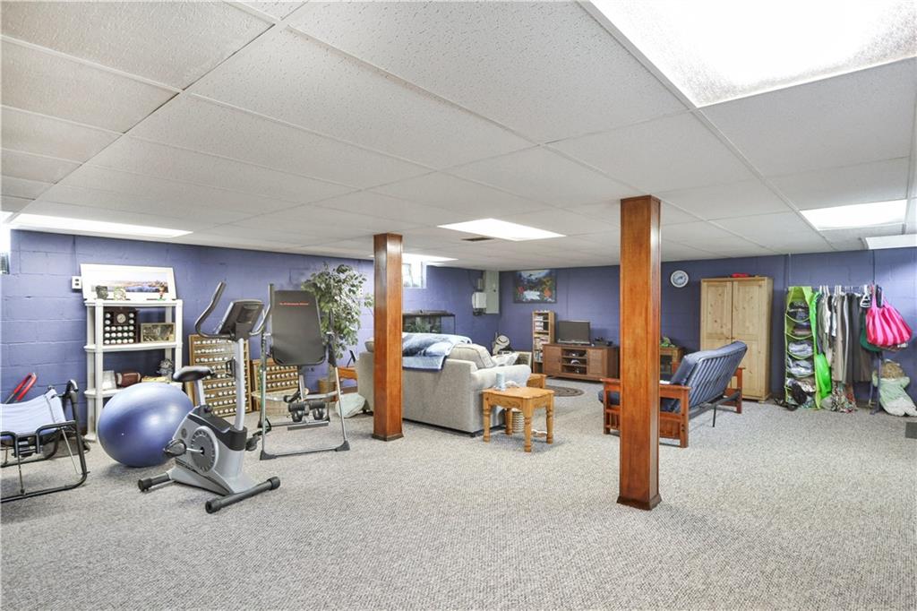 907 McCoy Road McKees Rocks, PA 15136 - Photo 16 of 21 Game room