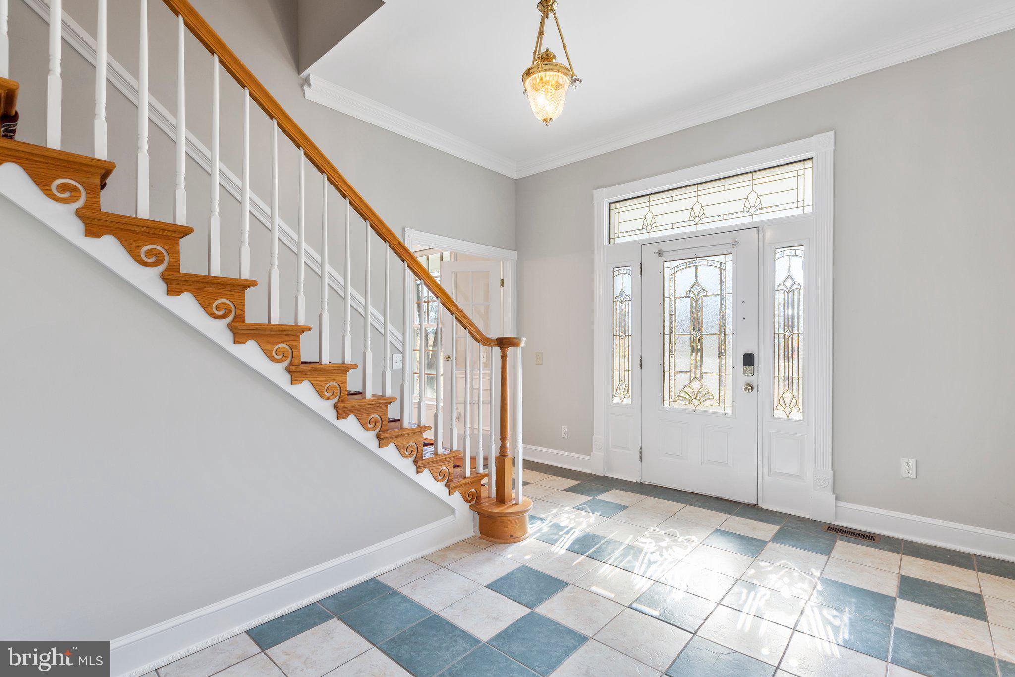 19149 Stoney Point Road King George, VA 22485 - Photo 3 of 81 Front Foyer 10Ft ceilings