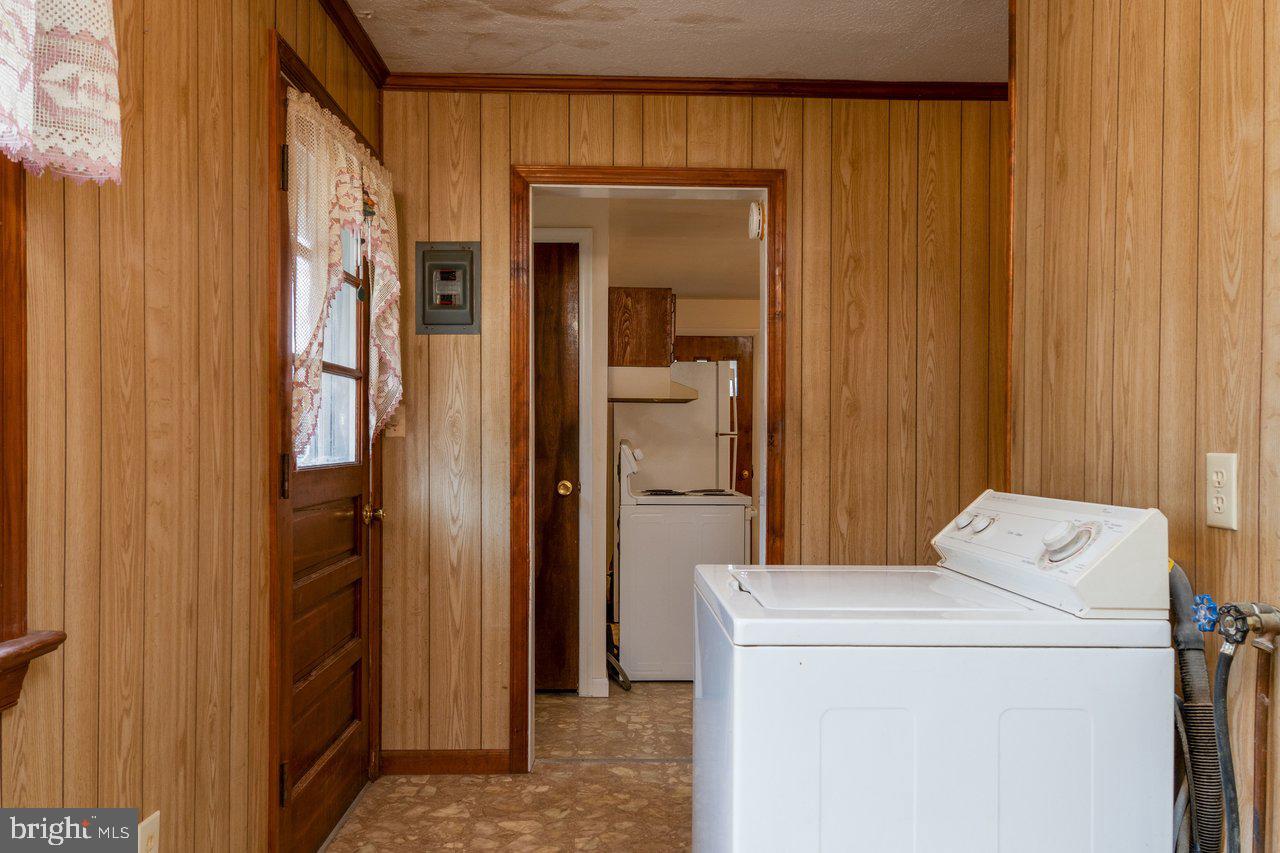 472 Mill Creek Road Luray, VA 22835 - Photo 10 of 29