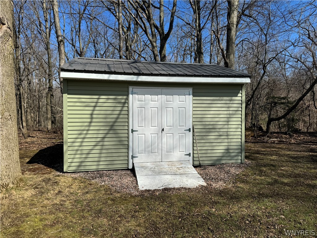 6668 Milestrip Road Orchard Park, NY 14127 - Photo 28 of 30 16 x 12 shed