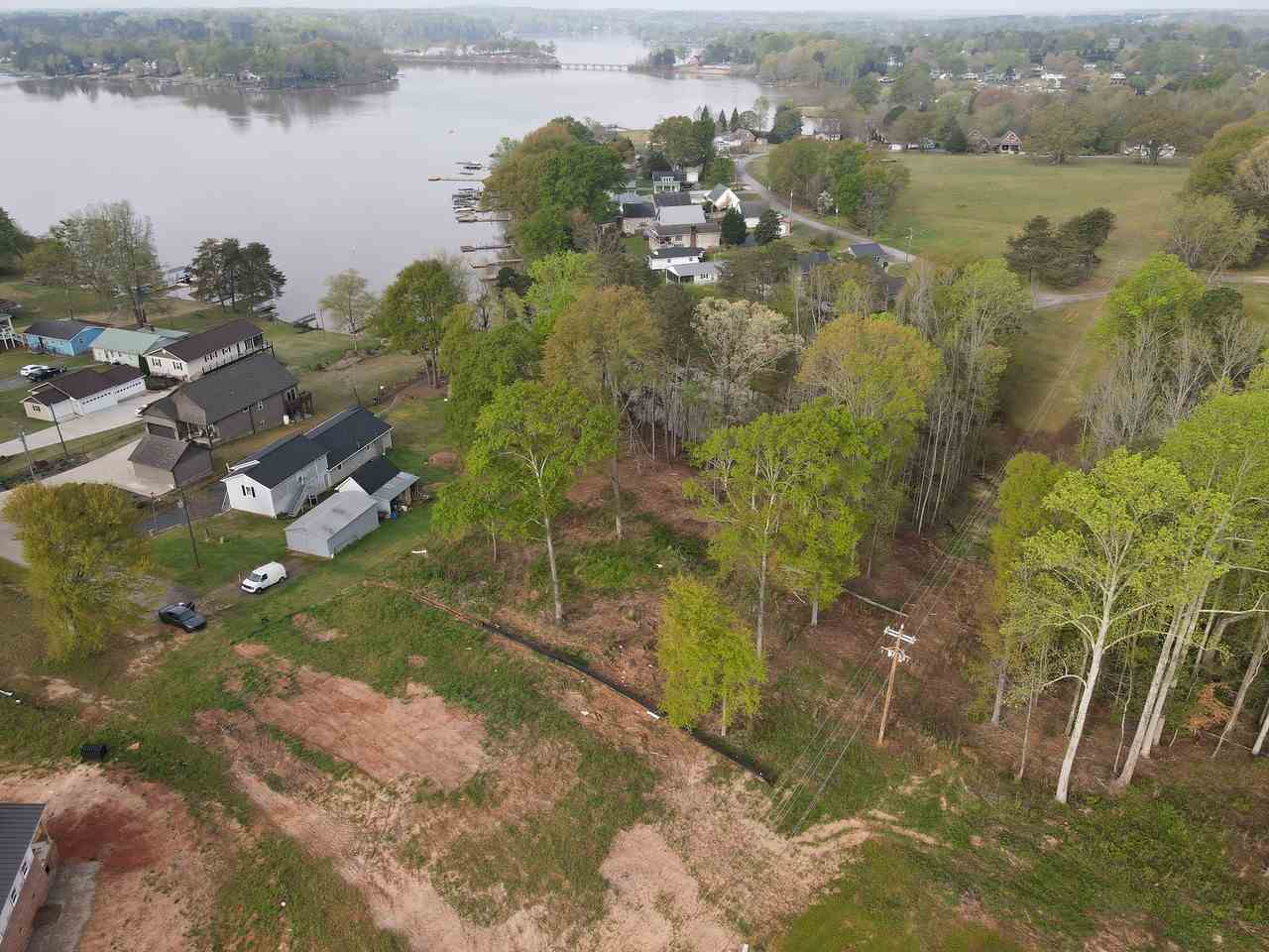 240 Bertha Burns Road Inman, SC 29349 - Photo 3 of 8