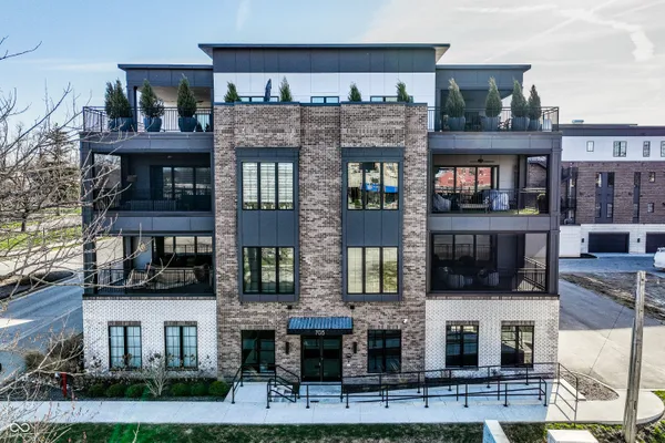 $1,365,000 | 717 Livingstone Drive, Unit 200, Carmel, IN 46032