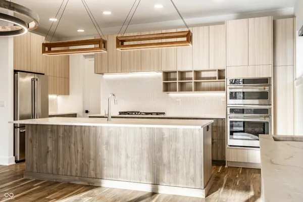 $1,365,000 | 717 Livingstone Drive, Unit 200, Carmel, IN 46032