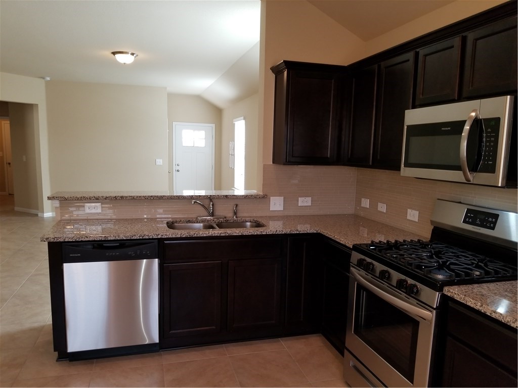 10300 Hatton Lane Austin, TX 78754 - Photo 14 of 30