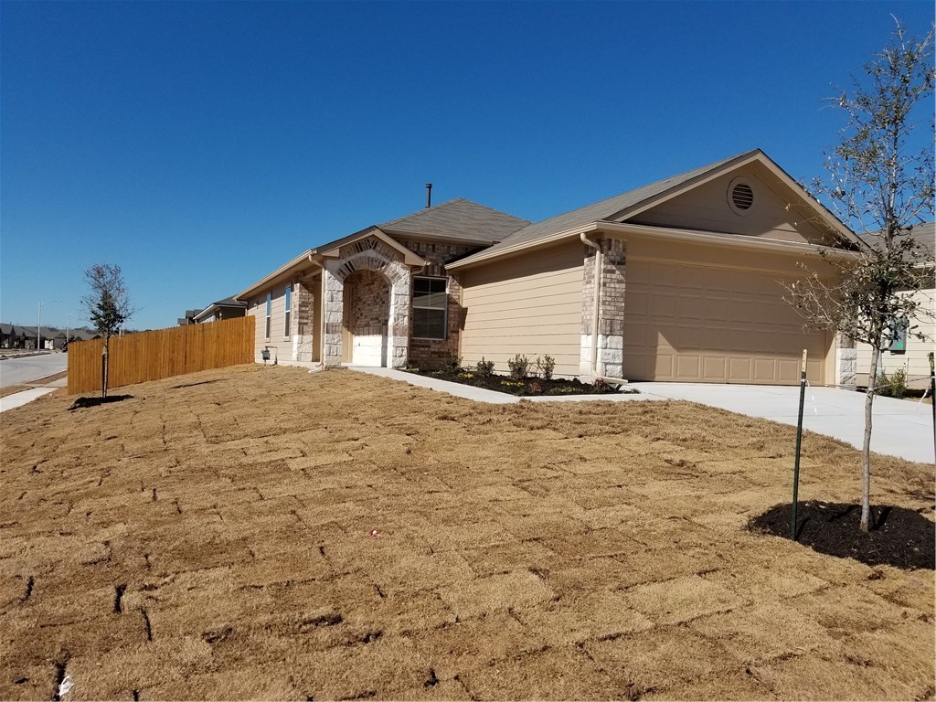 10300 Hatton Lane Austin, TX 78754 - Photo 3 of 30