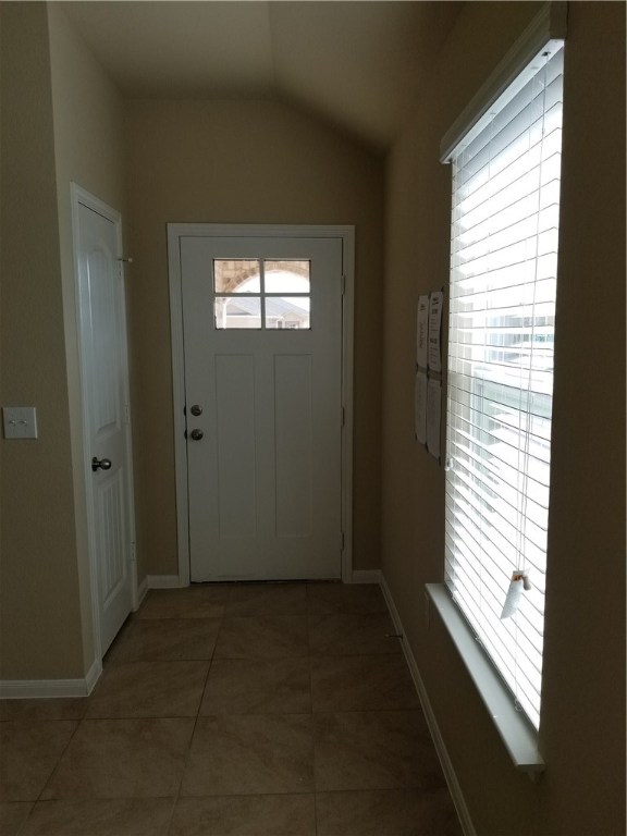 10300 Hatton Lane Austin, TX 78754 - Photo 4 of 30