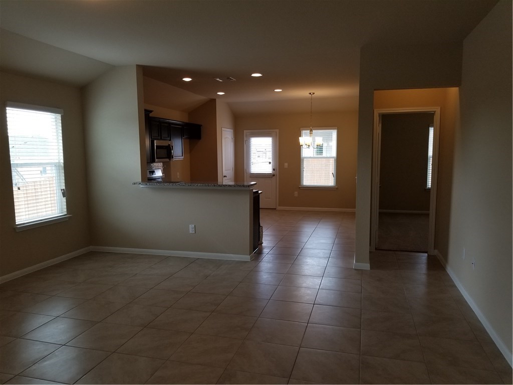 10300 Hatton Lane Austin, TX 78754 - Photo 8 of 30