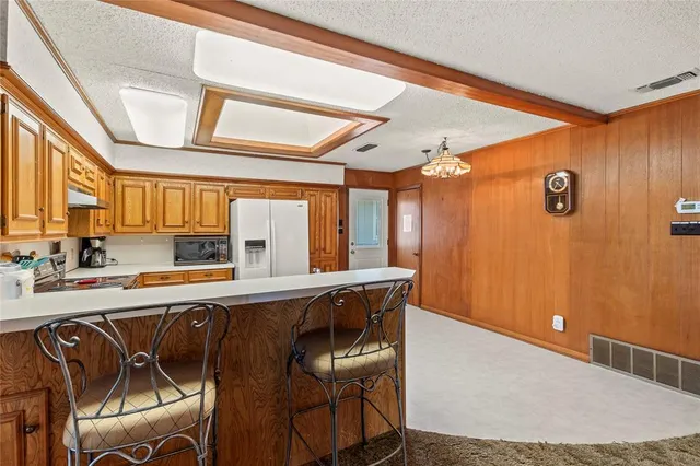 $499,999 | 201 Isle Of View Drive, Tool, TX 75143