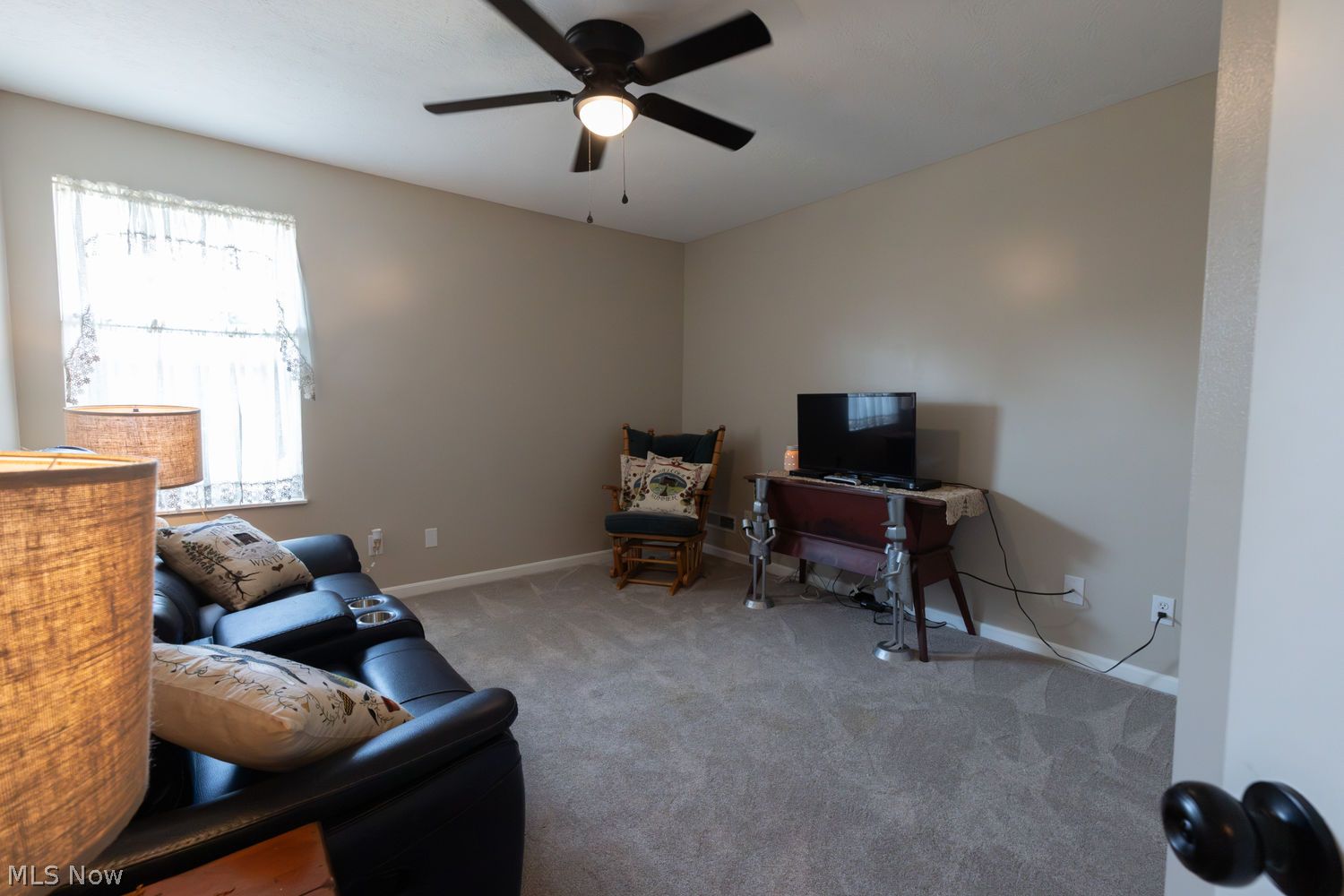 Undisclosed Address Canton, OH 44708 - Photo 20 of 26