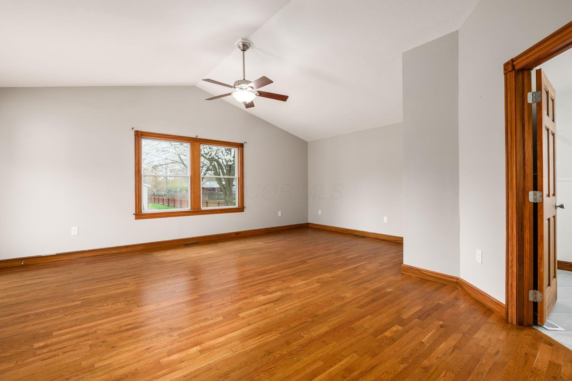 277 Cherrington Road Westerville, OH 43081 - Photo 15 of 60 15 Owner suite