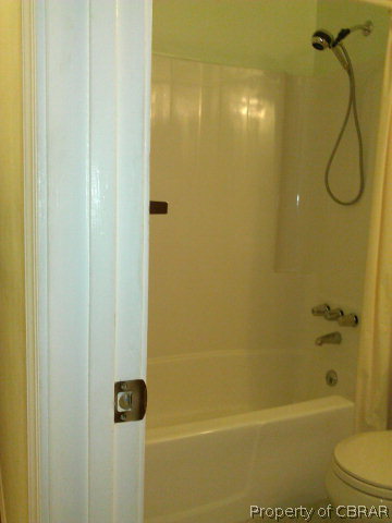 1331 Coachpoint Road Hartfield, VA 23071 - Photo 8 of 9
