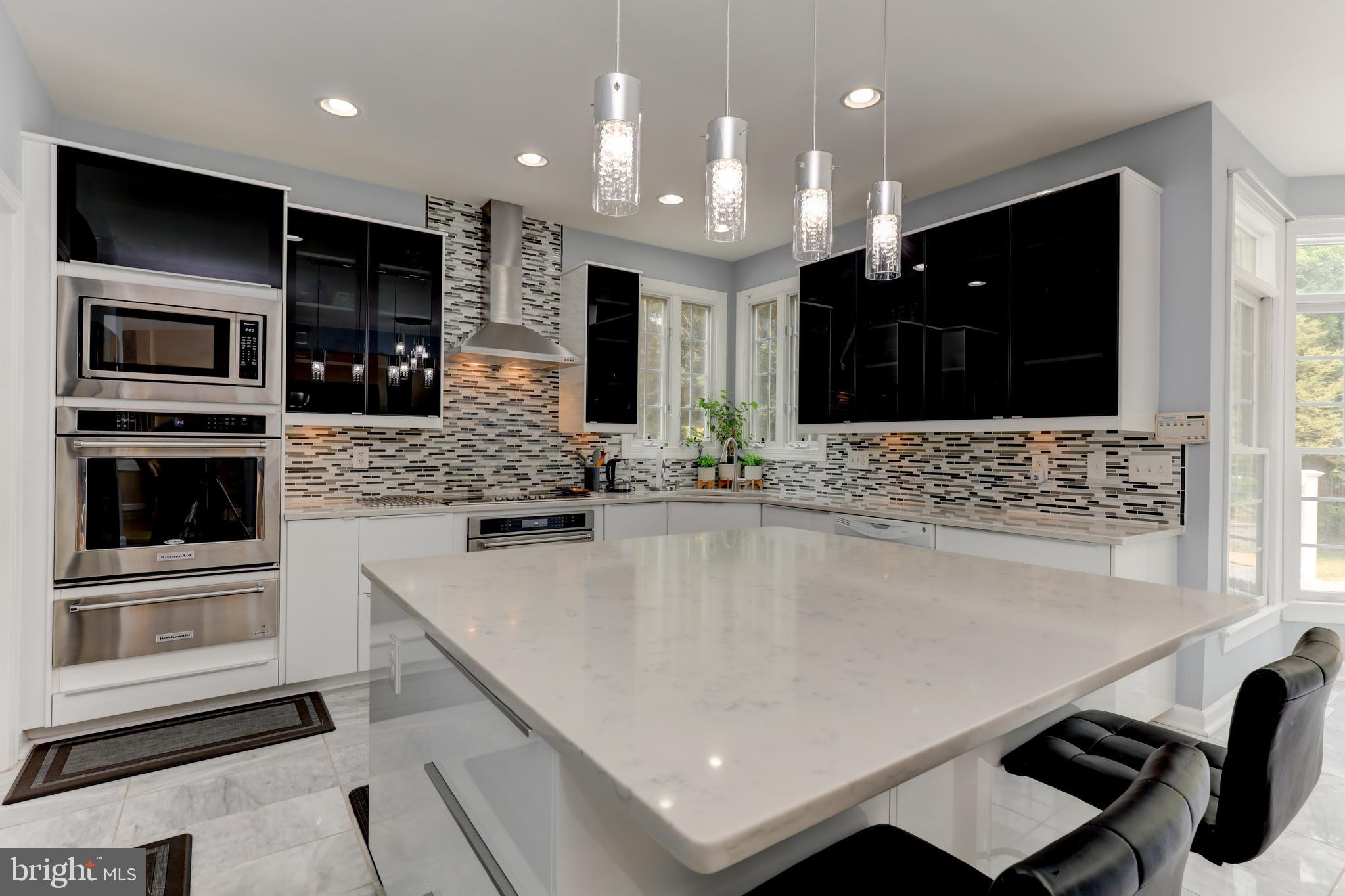 7394 Spring Summit Road Springfield, VA 22150 - Photo 18 of 69 large counter top space