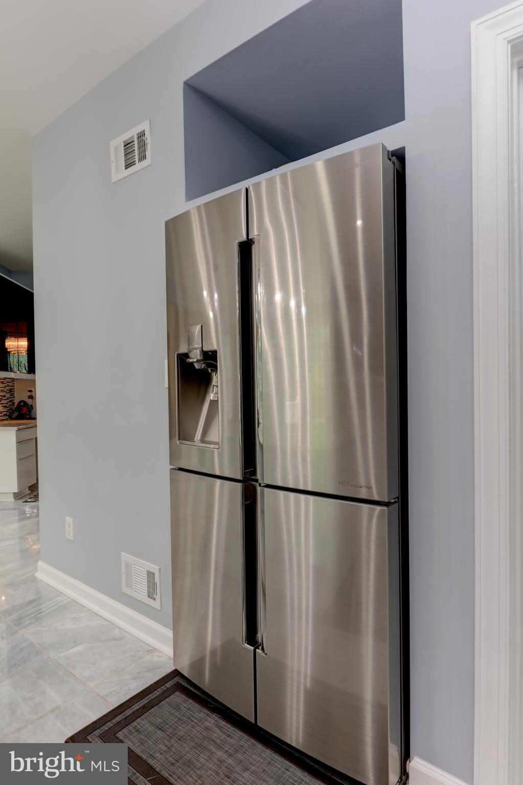 7394 Spring Summit Road Springfield, VA 22150 - Photo 21 of 69 stainless 4 door samsung fridge