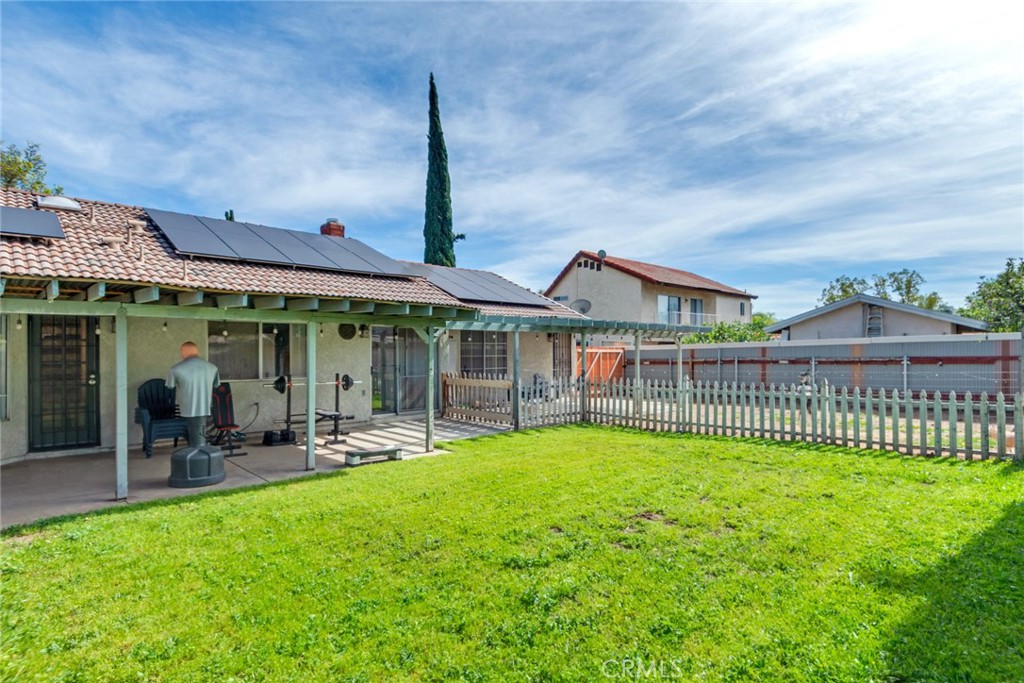 616 South Millard Avenue Rialto, CA 92376 - Photo 23 of 24