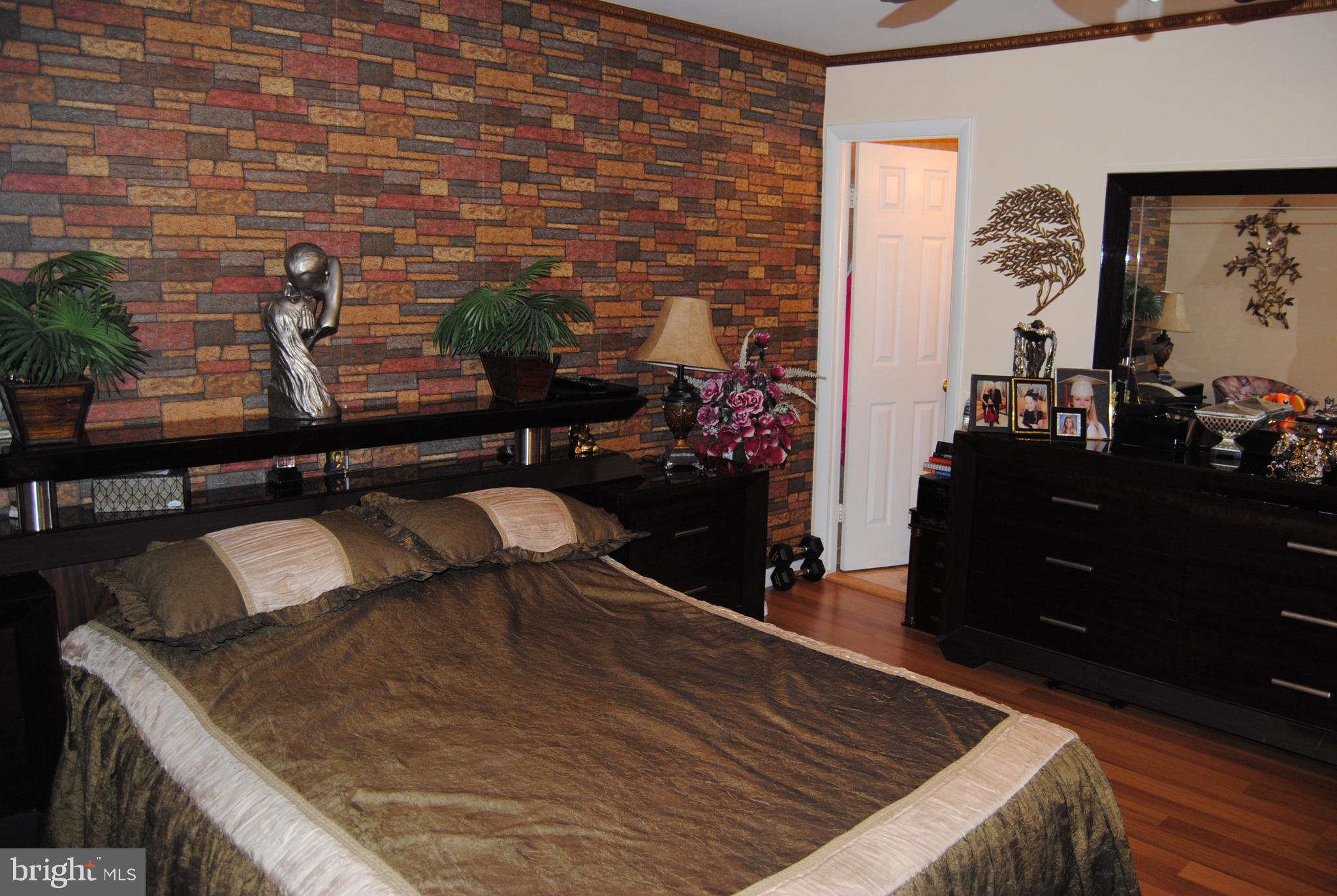 5107 Bay Road Bensalem, PA 19020 - Photo 18 of 29