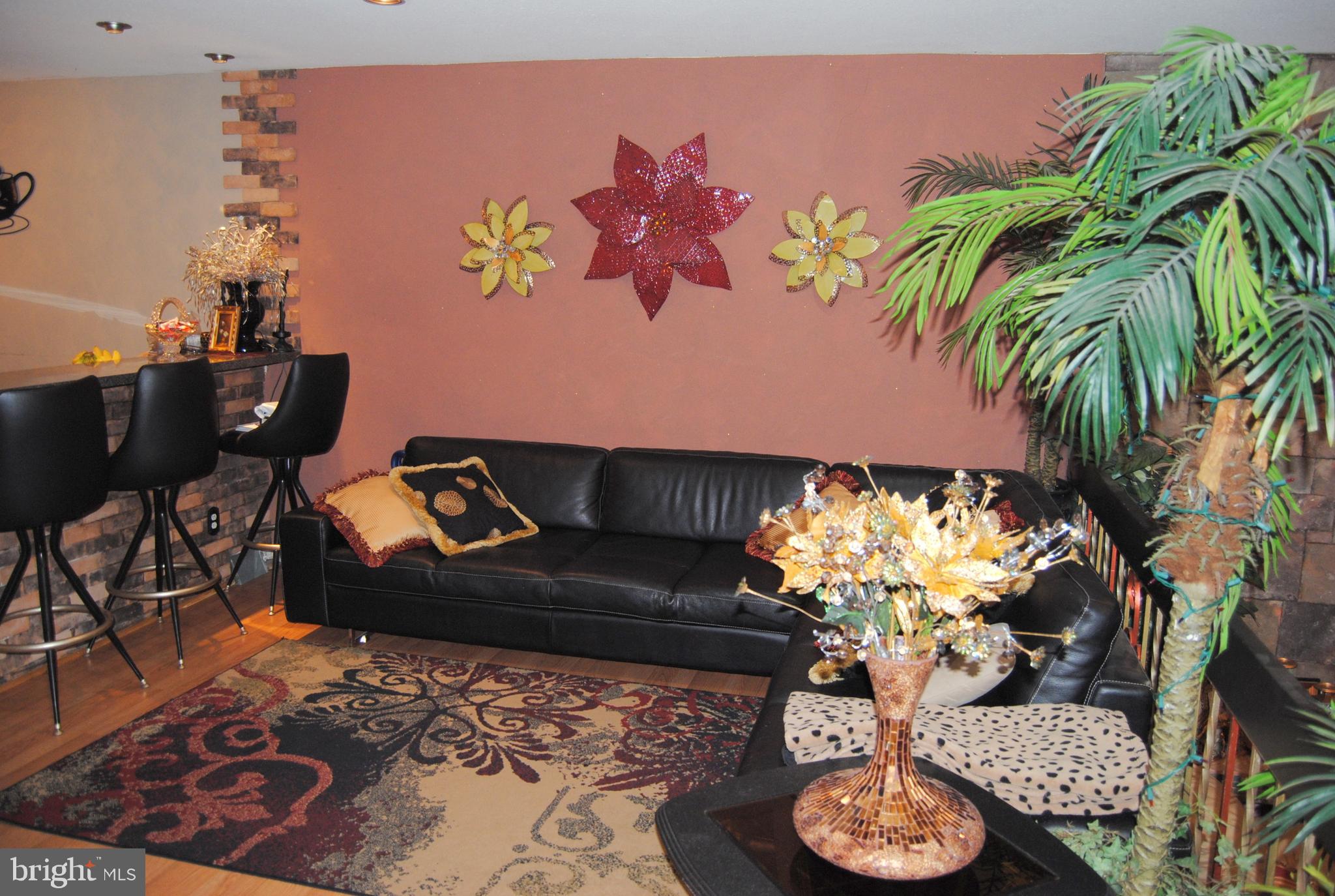 5107 Bay Road Bensalem, PA 19020 - Photo 4 of 29