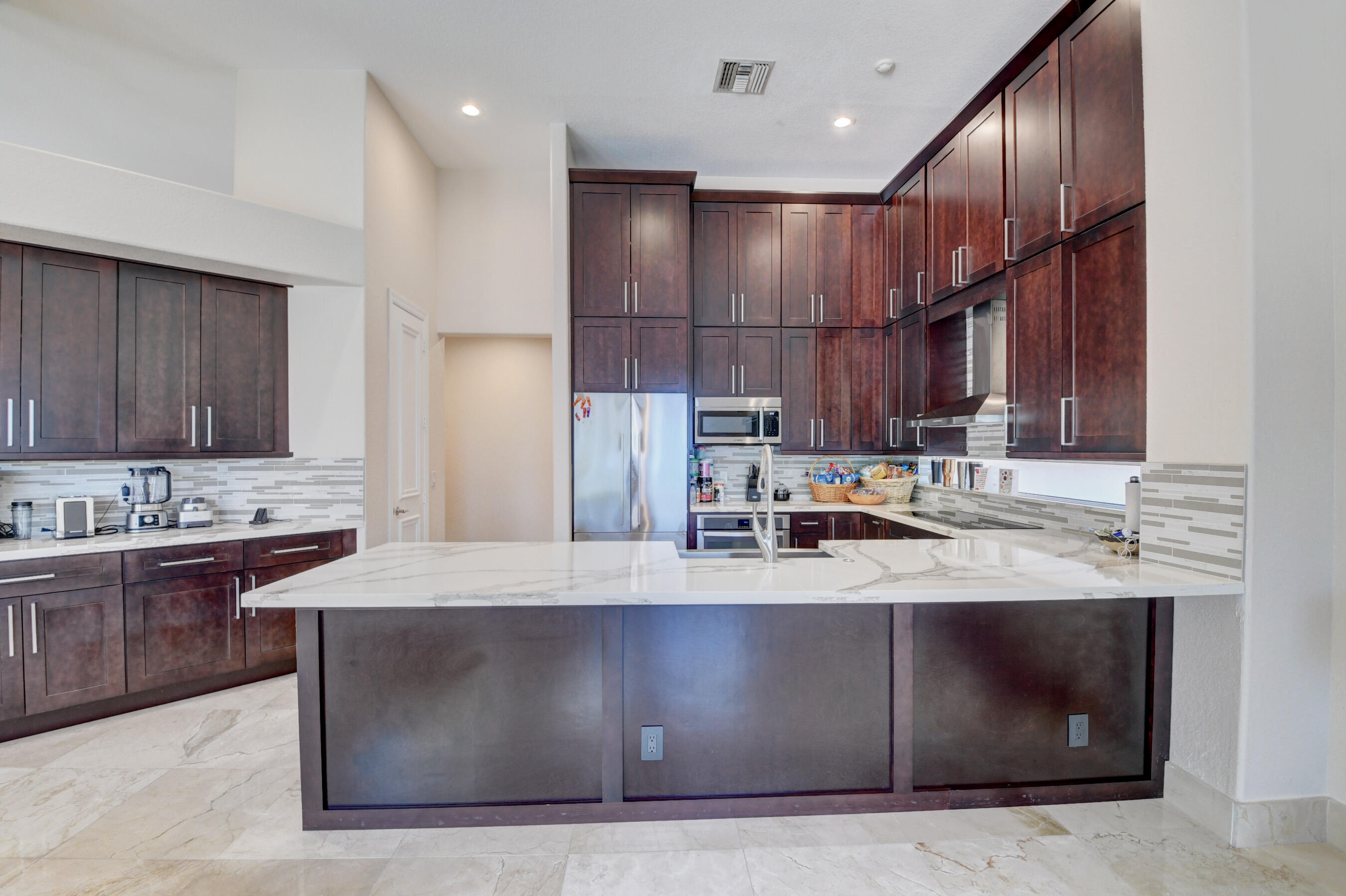 8515 Sawpine Road Delray Beach, FL 33446 - Photo 18 of 60 DSC_7625_6_7_8_9