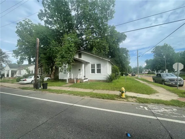 $32,000 | 1827 Monroe Street, Alexandria, LA 71301