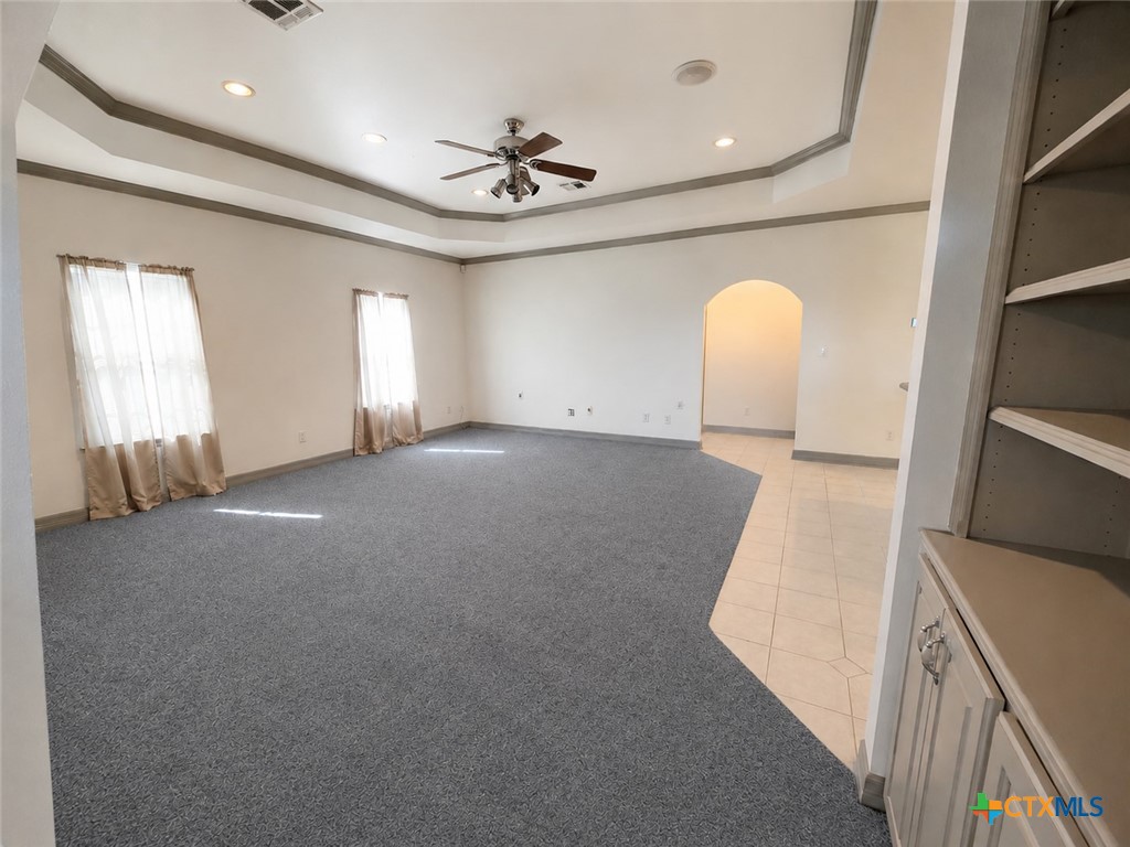 2450 West Amity Road Belton, TX 76513 - Photo 11 of 33 Huge Family room!