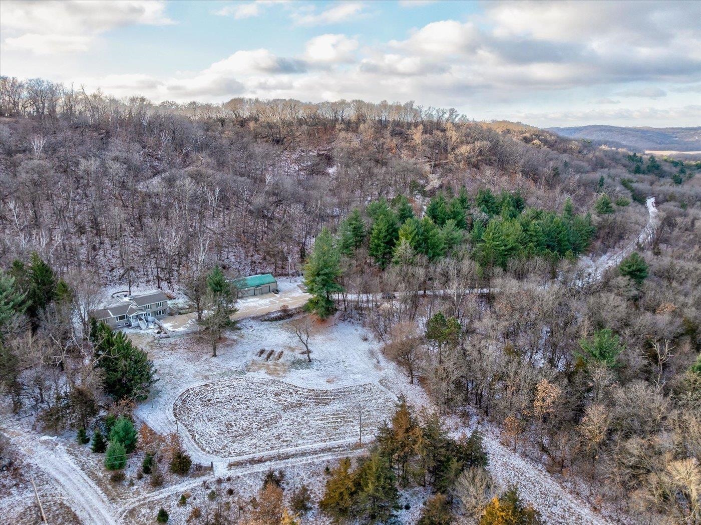 7422 Loy Road Arena, WI 53503 - Photo 4 of 57