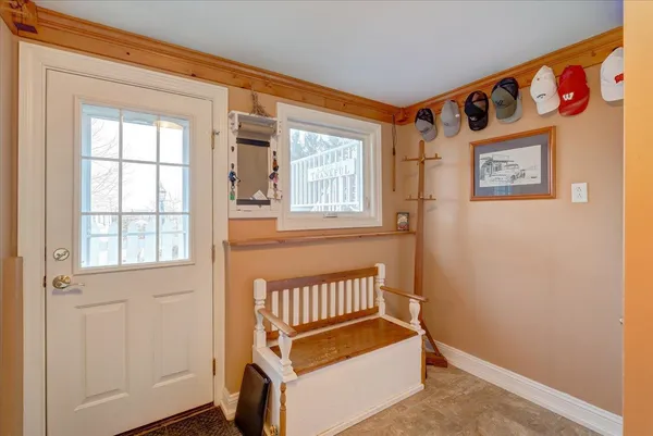 $799,000 | 7422 Loy Road, Arena, WI 53503