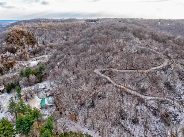 $799,000 | 7422 Loy Road, Arena, WI 53503