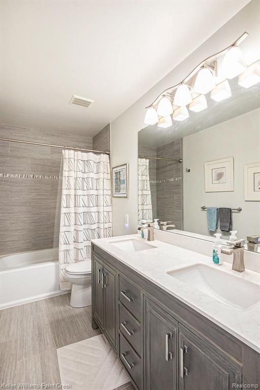 4172 Wincrest Lane Rochester, MI 48306 - Photo 21 of 41 Gallery Image 21