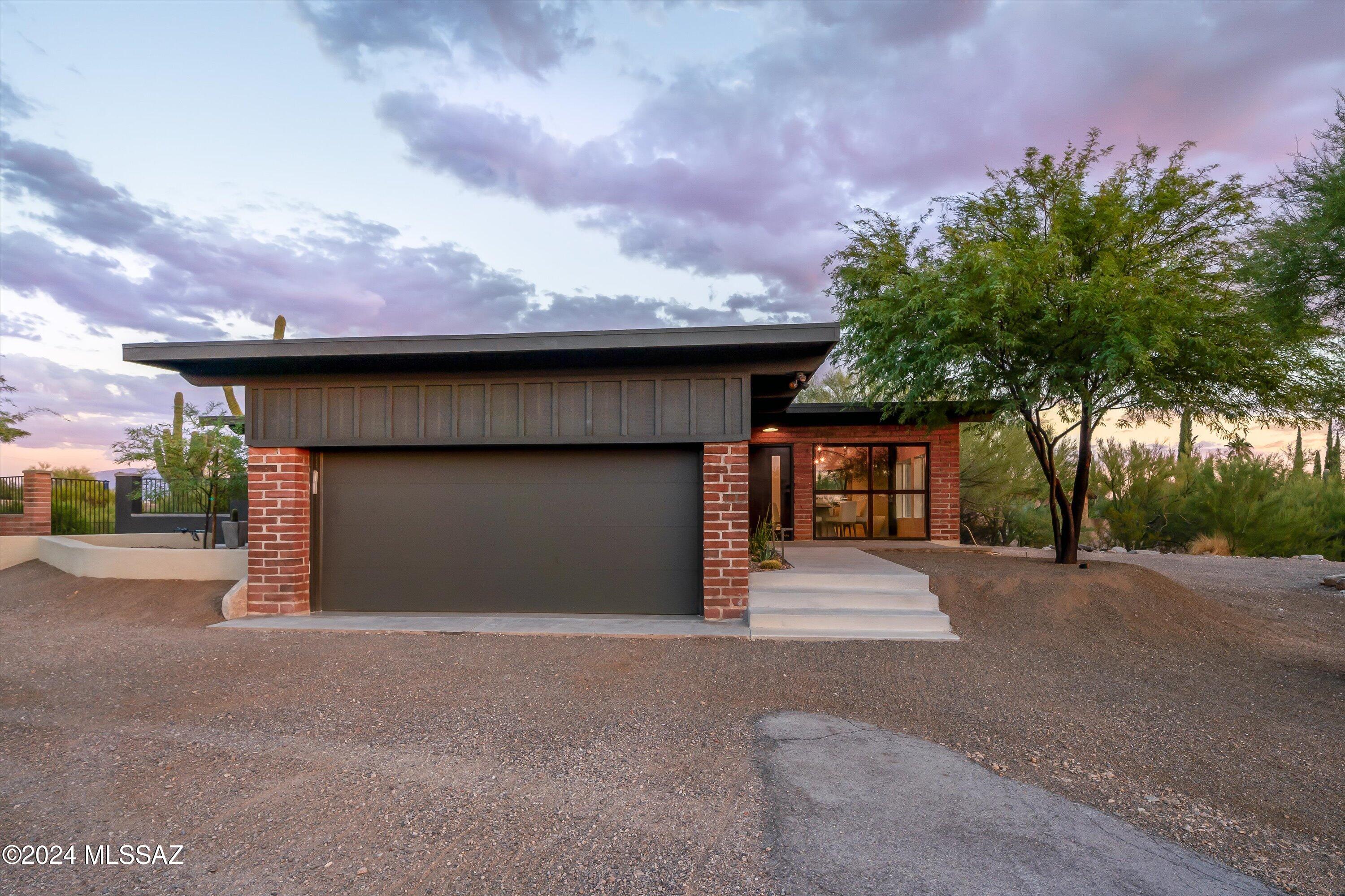 4270 North Swan Road Tucson, AZ 85718 - Photo 39 of 42