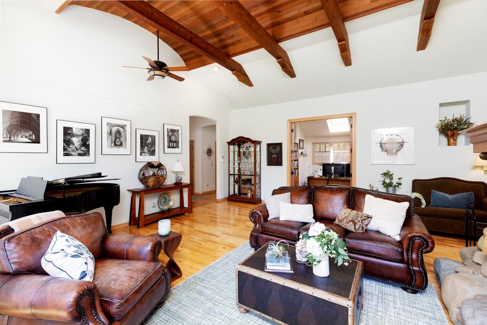 346 White Road Watsonville, CA 95076 - Photo 12 of 40 Gallery Image 12