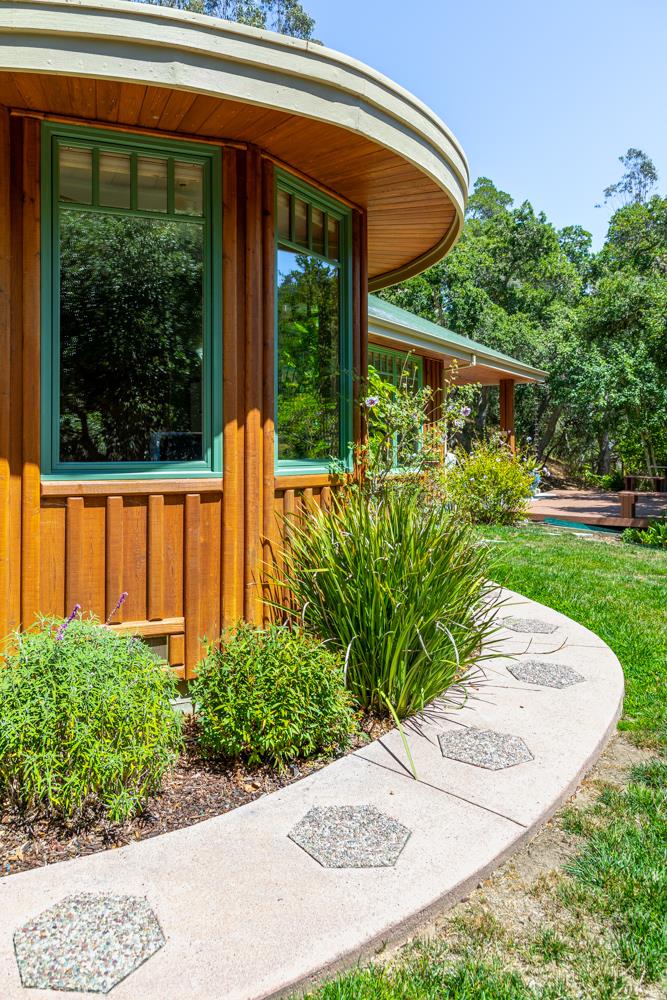 346 White Road Watsonville, CA 95076 - Photo 5 of 40 Gallery Image 5