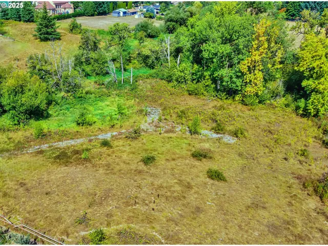 $199,900 | 10960 172nd, Damascus, OR 97089