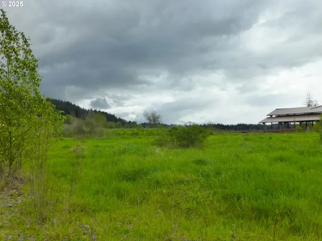 $199,900 | 10960 172nd, Damascus, OR 97089